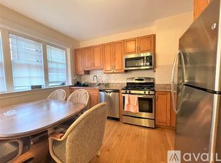 8 Aberdeen St #3, Boston, MA 02215