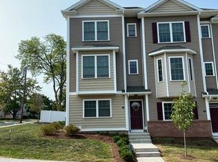 35 Ringgold St UNIT 306, West Hartford, CT 06119