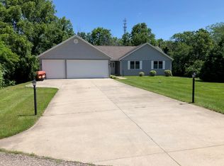 1695 River Ridge Ct, Allegan, MI 49010