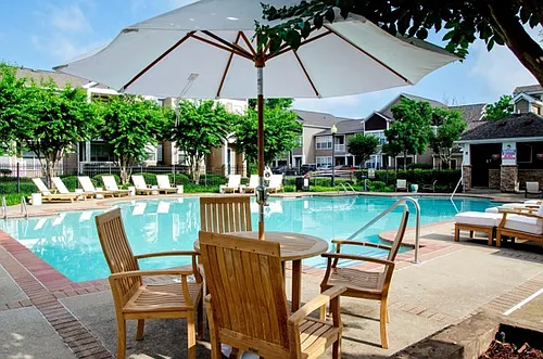 Hamptons at Woodland Pointe Photo 1