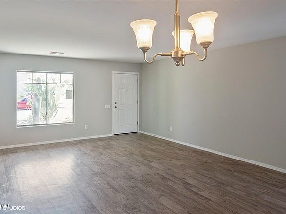 3rd image of 19020 N Kristal Ln