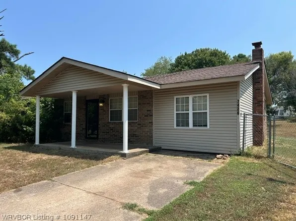 7426 Robinswood Rd, Alma, AR 72921