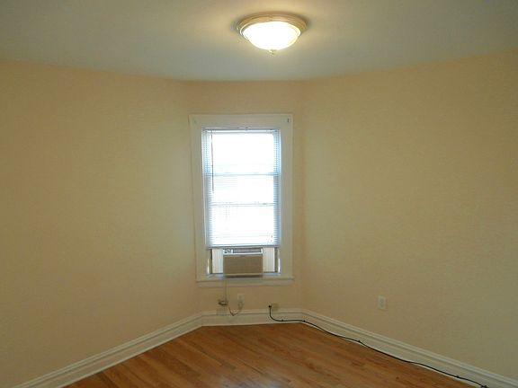 4th image of 4628 W Lawrence Ave #A101
