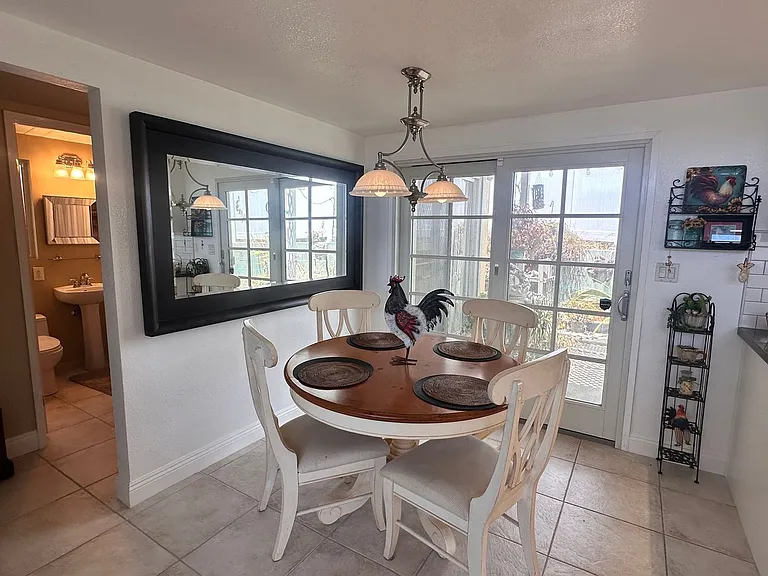 25235 La Cresta Dr — Photo 8