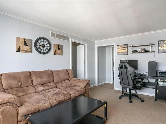2nd image of 309 North St