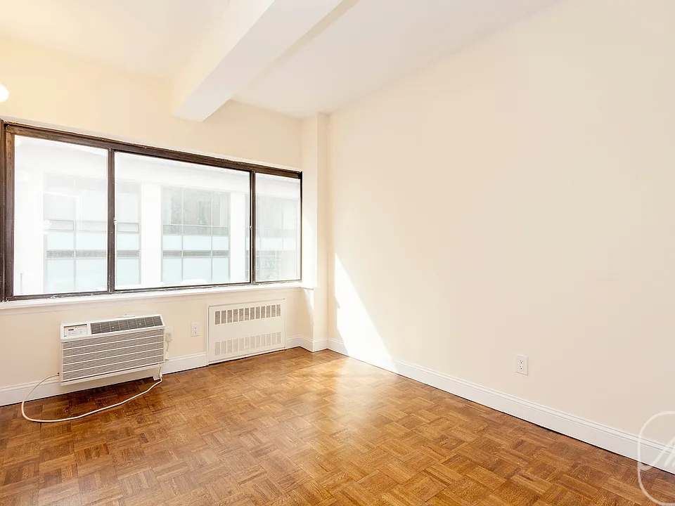 80 Madison Ave #2E