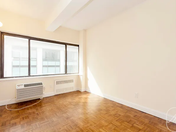 80 Madison Avenue image 1 of 6