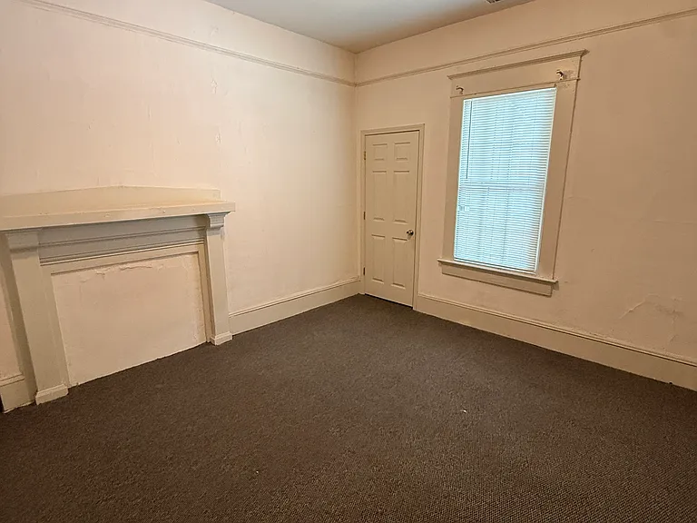 2037 Briarcliff Rd — Photo 8