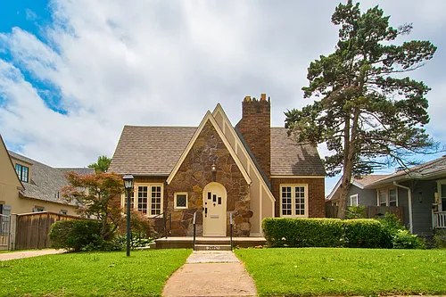 2124 E 19th St Photo 1 2124 E 19th St Photo 1