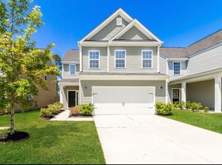 459 Whispering Breeze Ln, Summerville, SC 29486