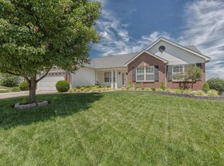 3108 Post Run Dr, O'Fallon, MO 63368