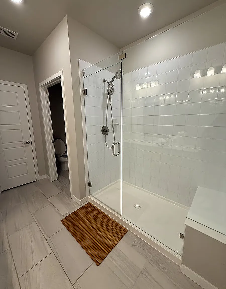 2 bed, 1069 sqft, $2,500 — Photo 2