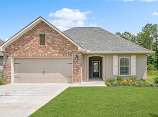 605 Terrace Lake Dr, Covington, LA 70435
