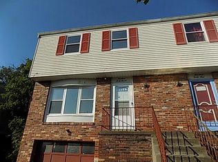 1447 Maple Dr, Pittsburgh, PA 15227