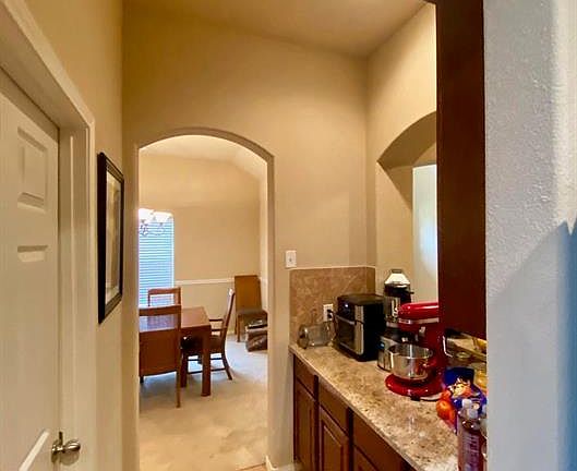 5th image of 154 Briar Grove Dr