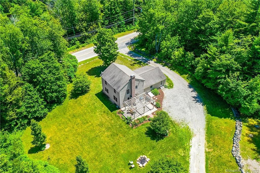 38 Center St, West Hartland, CT 06091 Zillow