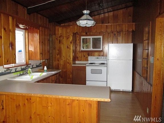 3rd image of 1115 W Herron Boulevard Kp N