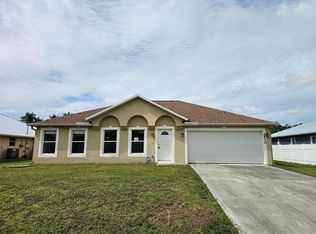 2510 SW Chestnut Ln, Port Saint Lucie, FL 34953