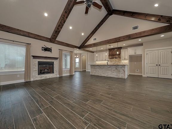 4th image of 601 Corrigan Trails Blvd