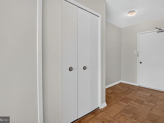 5th image of 3001 Veazey Ter NW APT 619