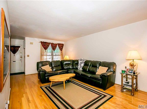 4th image of 2417 77th St