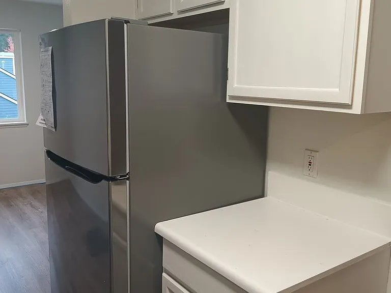 1307 NW Slate Ln #102 — Photo 3
