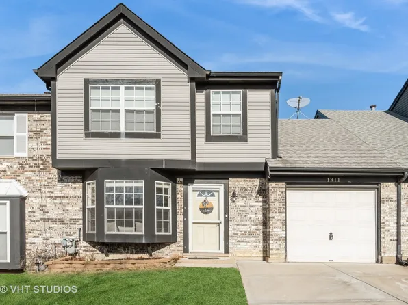 1311 Oriole Trl, Carol Stream, IL 60188