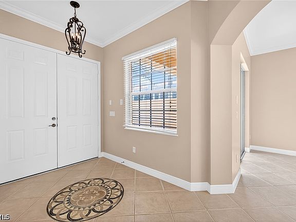 3rd image of 13962 Avon Park Cir