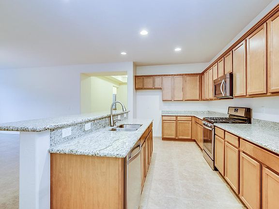 3rd image of 6178 N 78th Dr