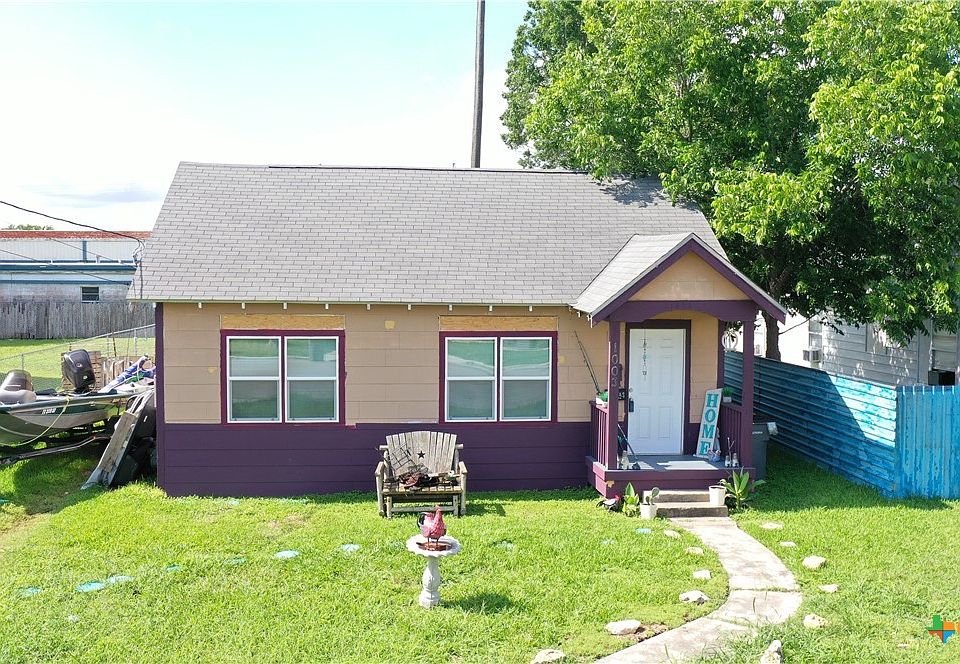 1st image of 1003 E San Antonio St