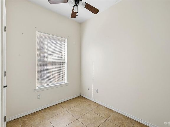 4th image of 1309 W Fig Ave APT C