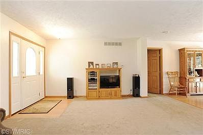 2nd image of 8093 Knight Dr