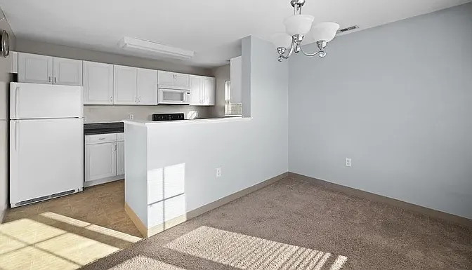 2 bed, 1098 sqft, $2,450 — Photo 4