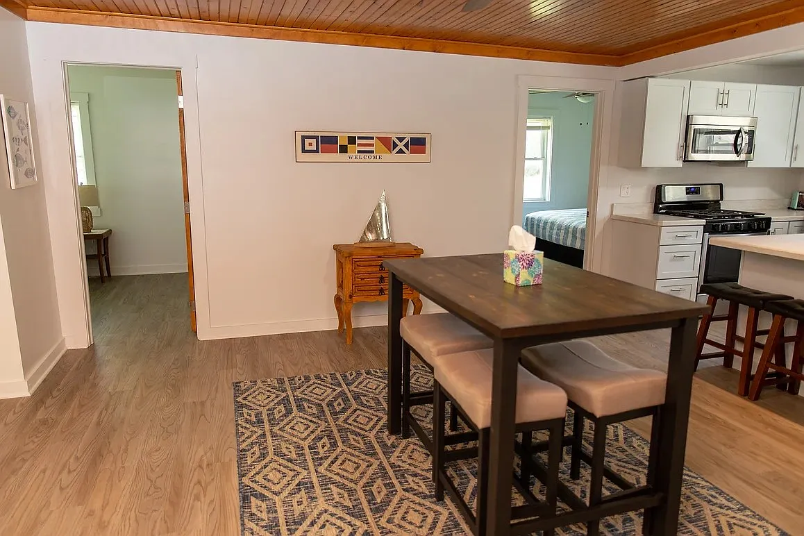3 bed, $3,500 — Photo 4