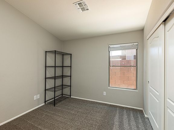 4th image of 42334 W Chambers Dr