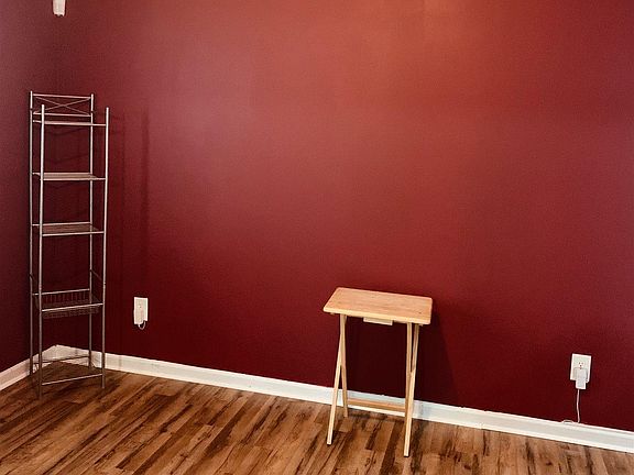 4th image of 525 Scarlet Sage Ln