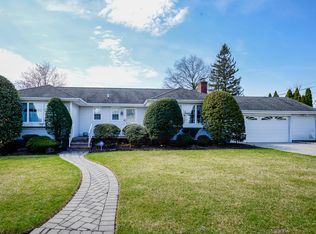 197 Friar Ln, Clifton, NJ 07013