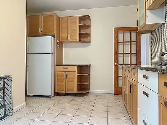 3rd image of 39-50 65th Pl APT 2