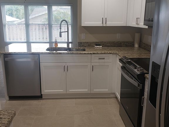 2nd image of 9051 SE Eagle Ave