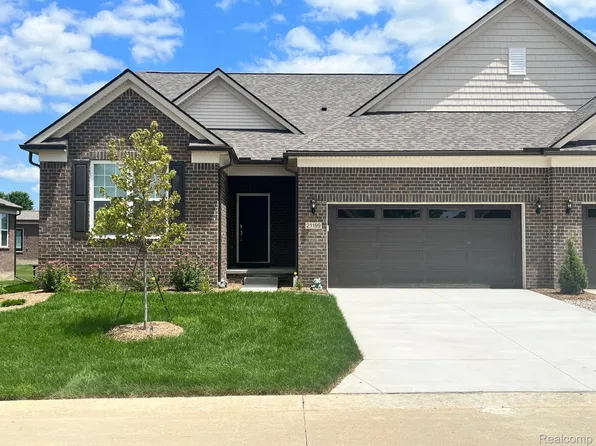 40666 Orchid Trl, Clinton Township, MI 48036