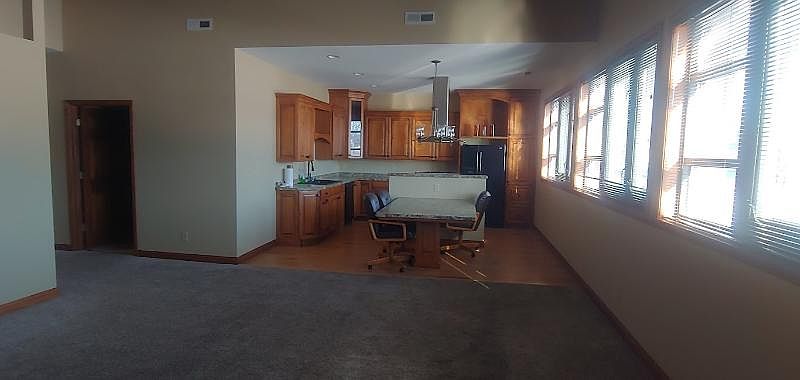 1st image of 2209 9th Ave