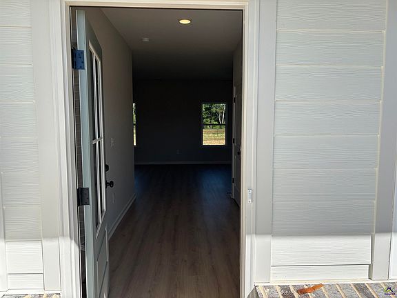 4th image of 205 Jewellie Rd