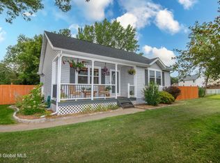 9 New Kent Rd, Wilton, NY 12831