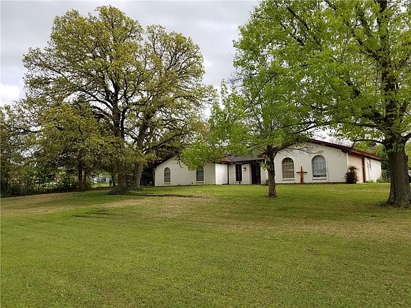 2nd image of 2045 Trailwood Dr W