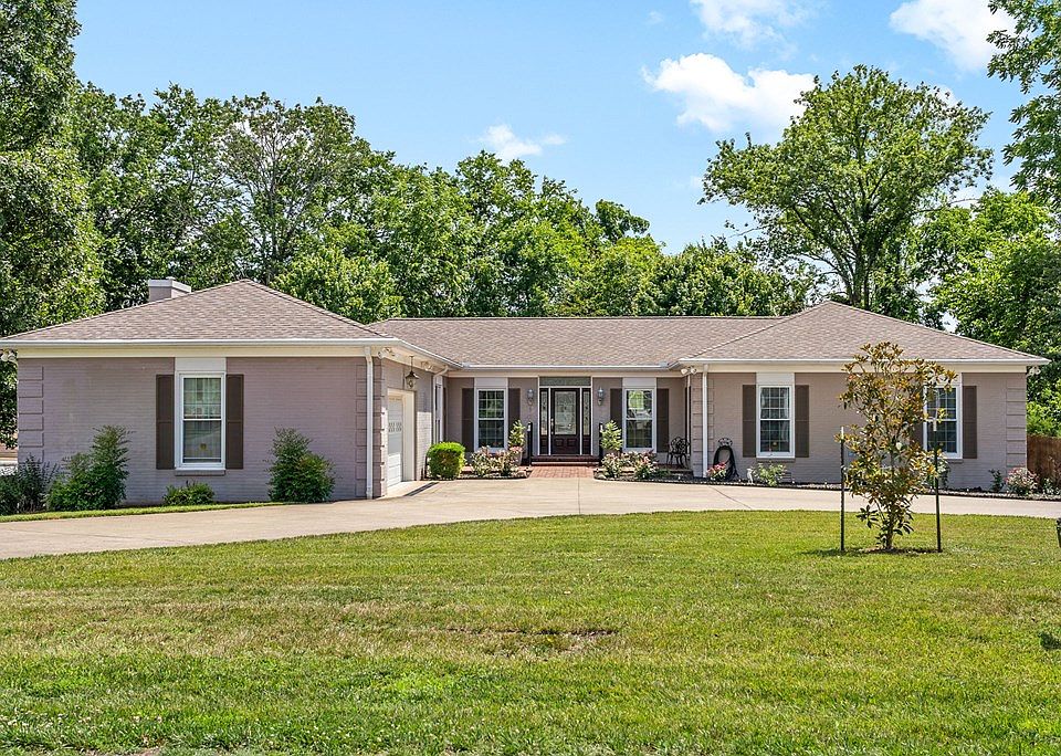 109 S Sunset Cir, Hopkinsville, KY 42240 MLS 37245 Zillow