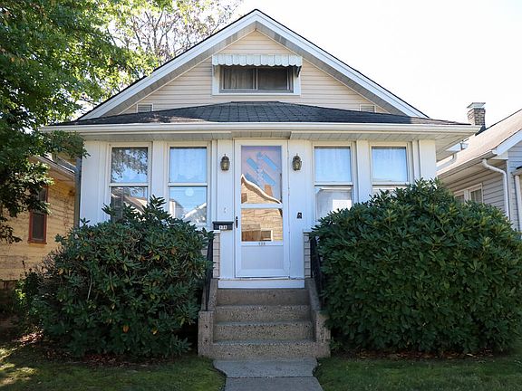 2nd image of 136 N 11th Street