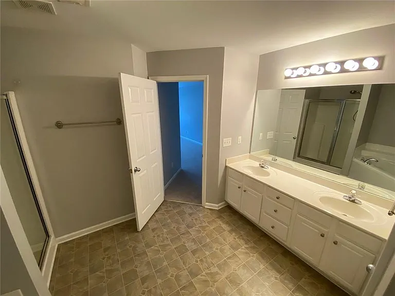 397 Creek Manor Way — Photo 25