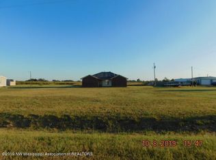2876 Verner Rd, Tunica, MS 38676