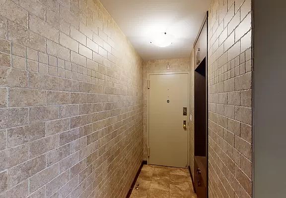 4th image of 2930 W 5th St APT 21J