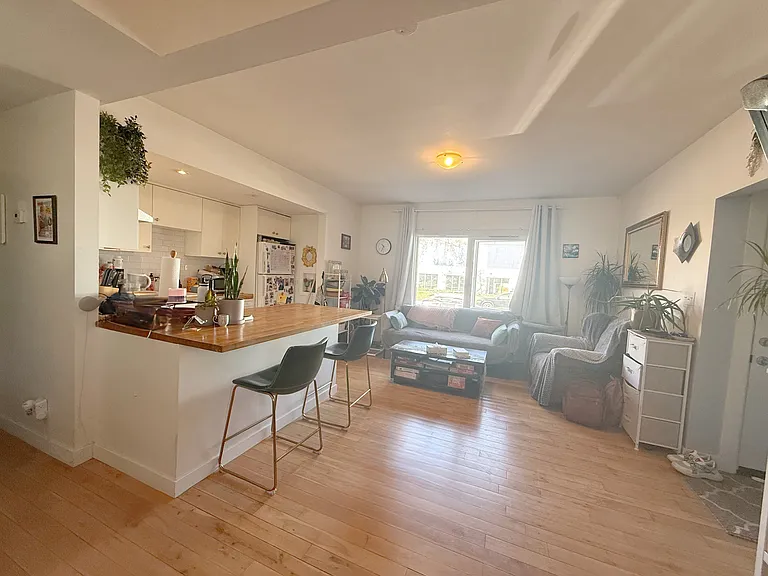 2536 16th St SE — Photo 4